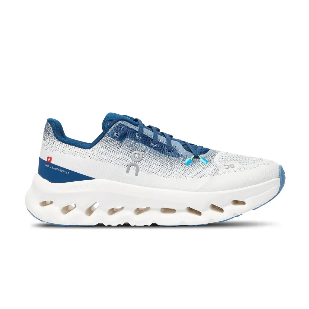 Running CloudBalance — Navy Blue