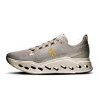 Running Cloudsurfer Max — Cinder Pelican
